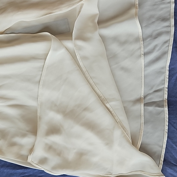 Krisa Split Back Strapless Top Cream S - Picture 4 of 7